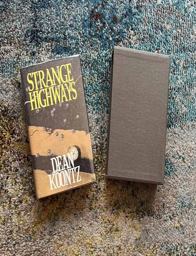 Item #1263 Strange Highways. Dean Koontz.